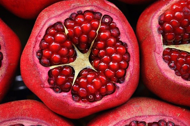 pomegranate boosts immunity picture