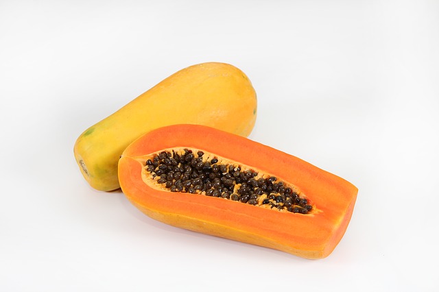 Papaya have vitamin C