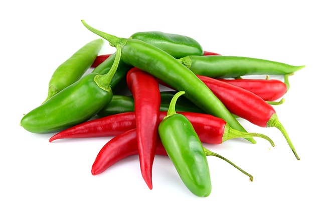 red and green chili peppers have vitamin c